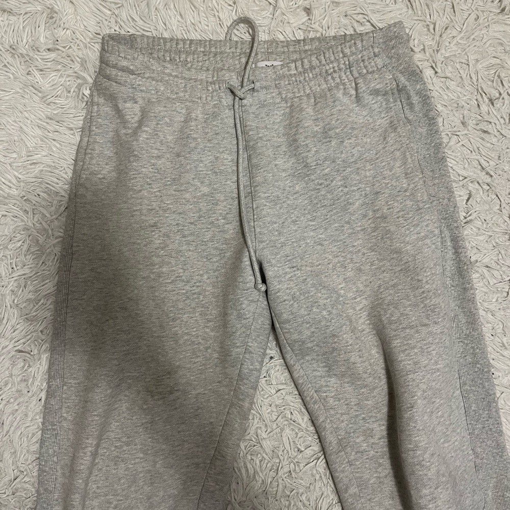 tna boyfriend sweats